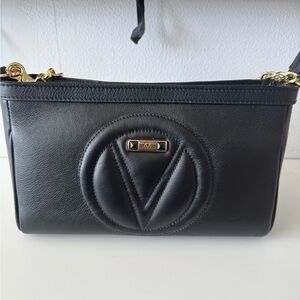 Valentino by Mario Valentino
Jeanette Diamond Leather Shoulder Bag